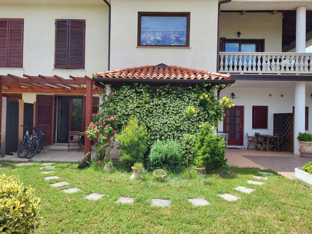 Apartmaji Tim Izola Buitenkant foto