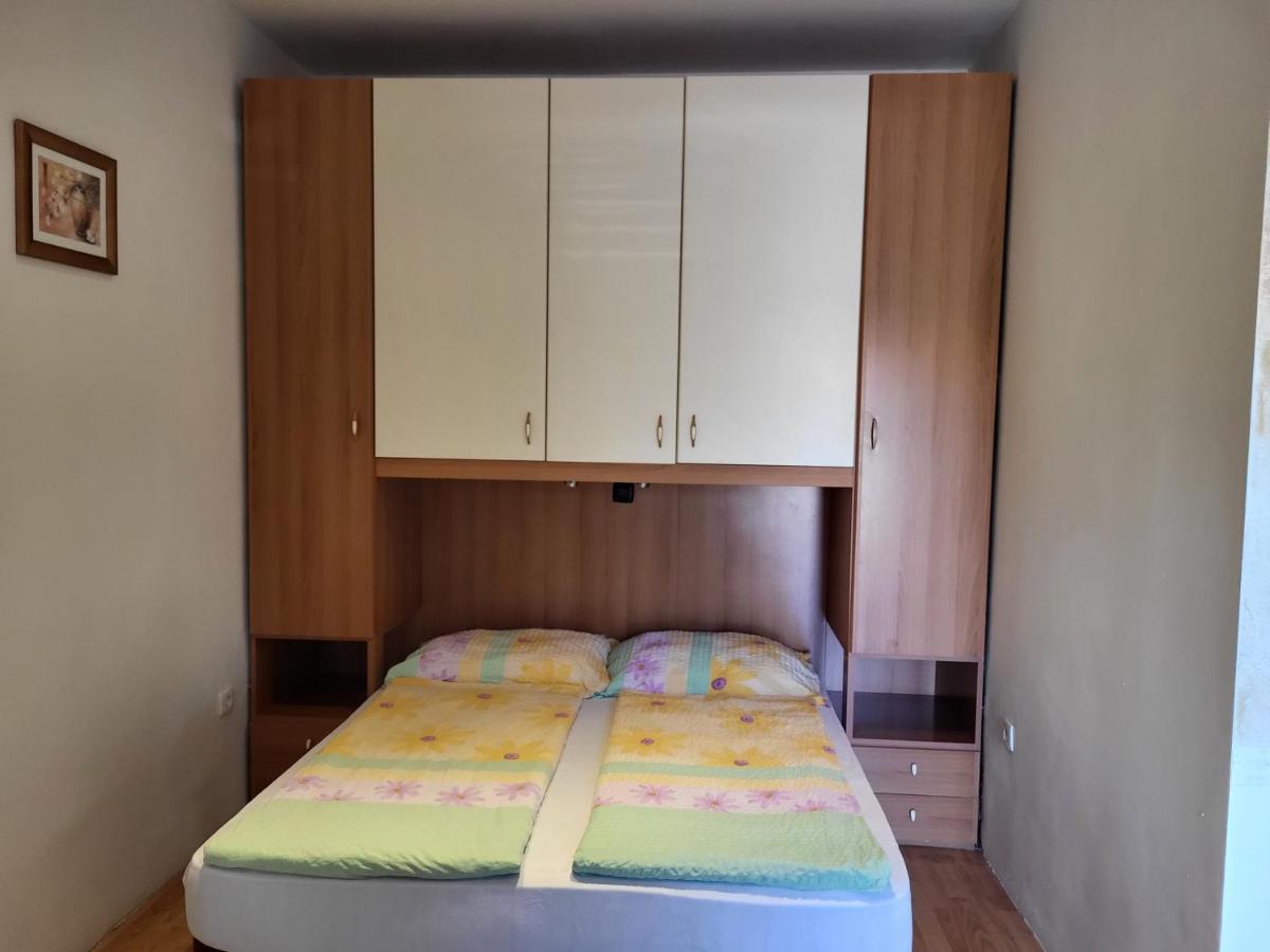 Apartmaji Tim Izola Buitenkant foto