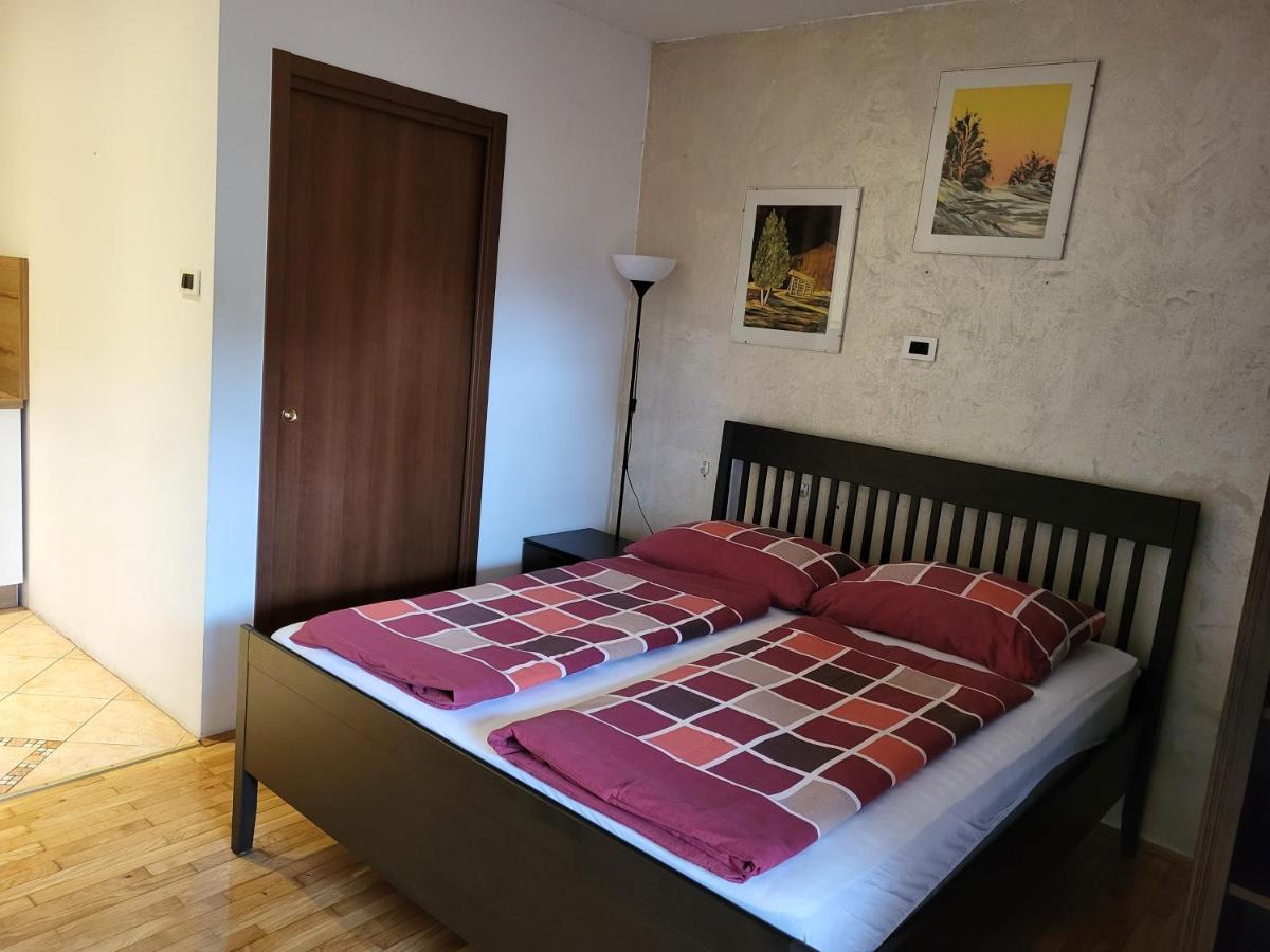 Apartmaji Tim Izola Buitenkant foto
